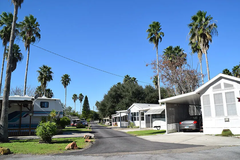 Posada Del Sol - Mobile Home & RV Park - 55+ (12)